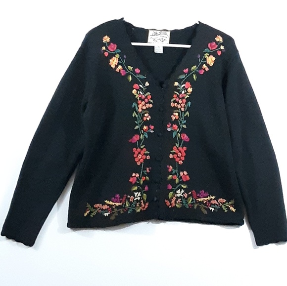 Vintage Sweaters - Heirloom Collectibles Vintage Granny Cardigan M